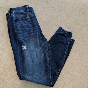 American Eagle Dream Jean